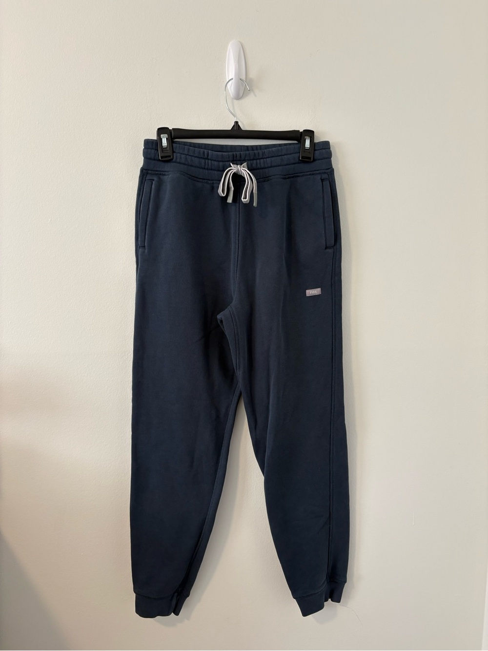 FIGS Off-Shift Sweat Set XS/S - Picture 2 of 7